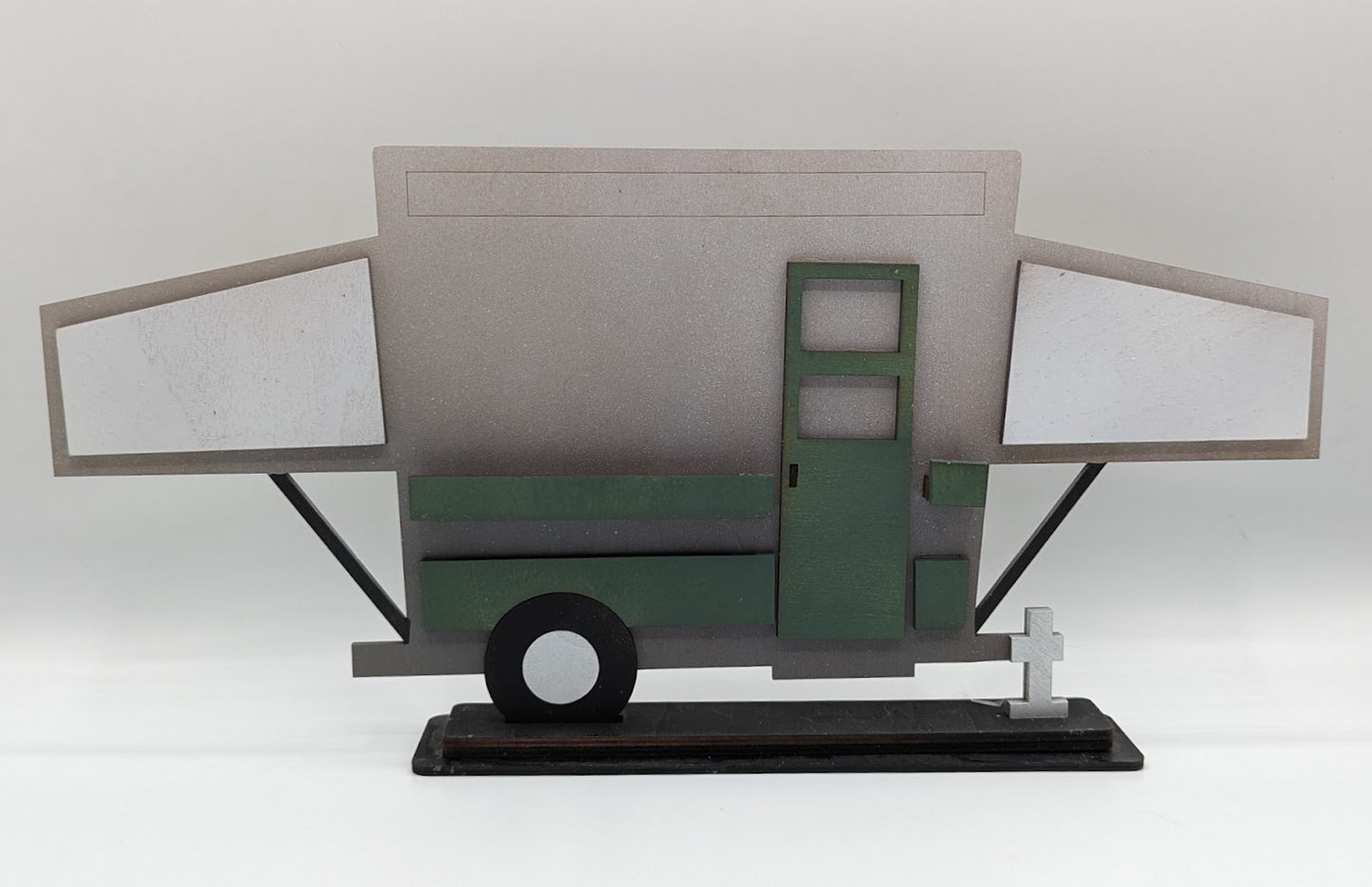 Campers for Interchangeable Display Items