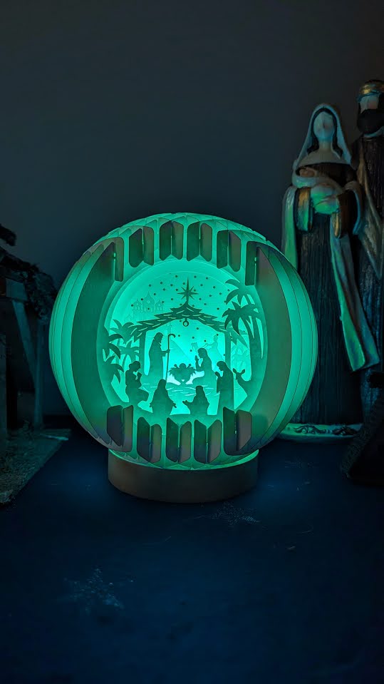 01-Christmas Nativity Paper Globe