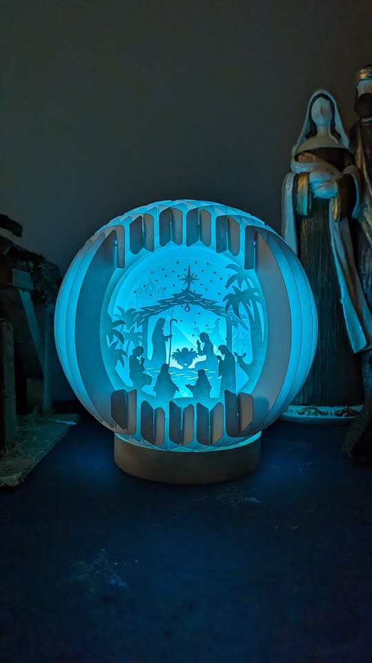 01-Christmas Nativity Paper Globe
