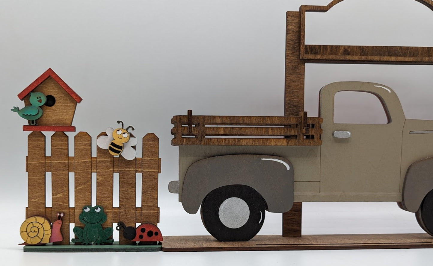 Fence Stand Alone for Truck