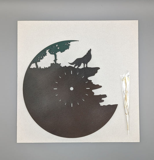 Wolf on a Cliff Clock