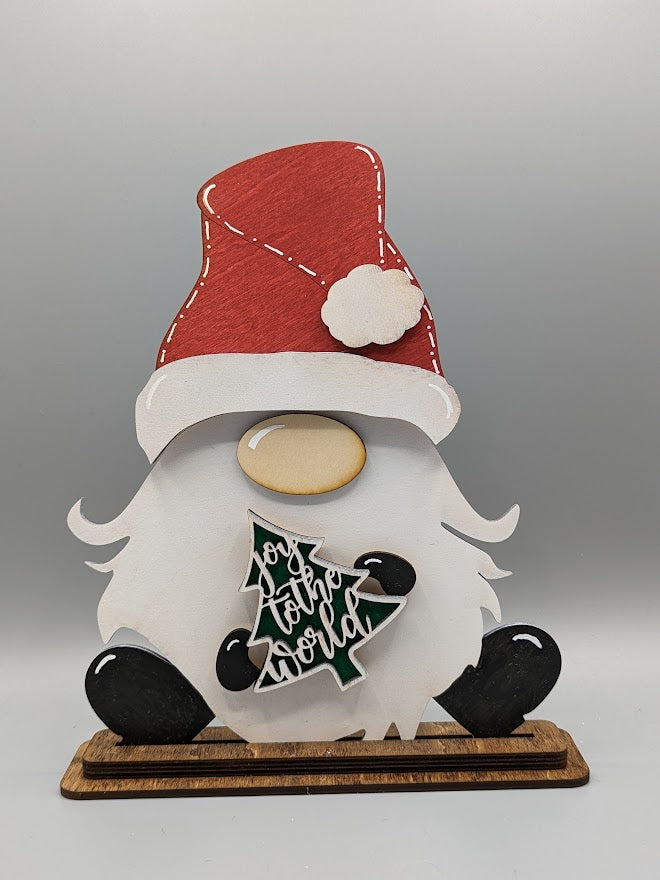 Seasonal Gnome with Hats & Deco Pieces